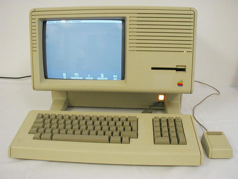 Apple LISA (2).jpg